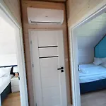 Slonce I Woda Caloroczne, Podgrzewany Basen, Balia Z Jacuzzi, Klimatyzacja, Bezplatny Parking * Łeba