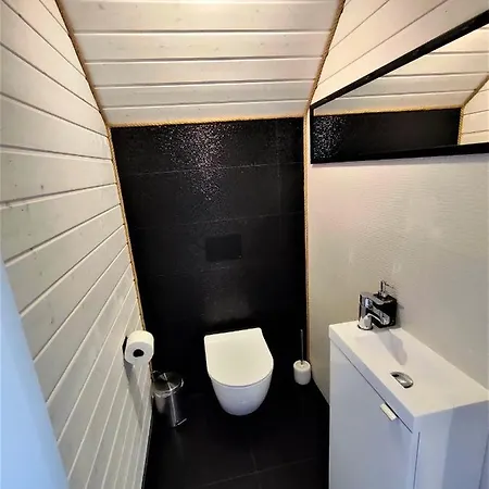 Slonce I Woda Caloroczne, Podgrzewany Basen, Klimatyzacja, Bezplatny Parking *