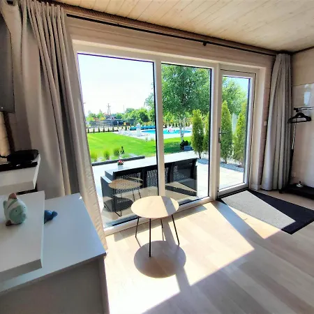 Apartment Slonce I Woda Domki Caloroczne, Internet Satelitarny Starlink, Klimatyzacja, Podgrzewany Basen, Bezplatny Parking