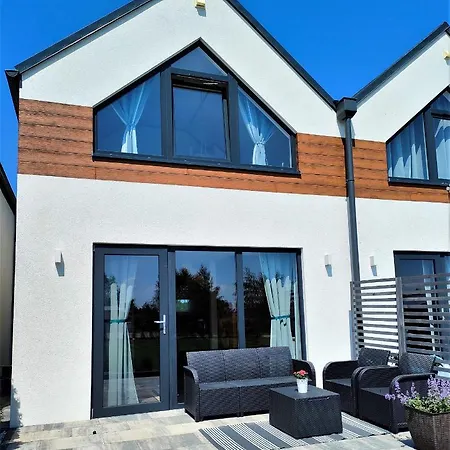 Slonce I Woda Caloroczne, Podgrzewany Basen, Klimatyzacja, Bezplatny Parking *