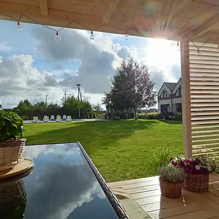 Slonce I Woda Caloroczne, Podgrzewany Basen, Balia Z Jacuzzi, Starlink Internet, Klimatyzacja, Bezplatny Parking Apartment Leba